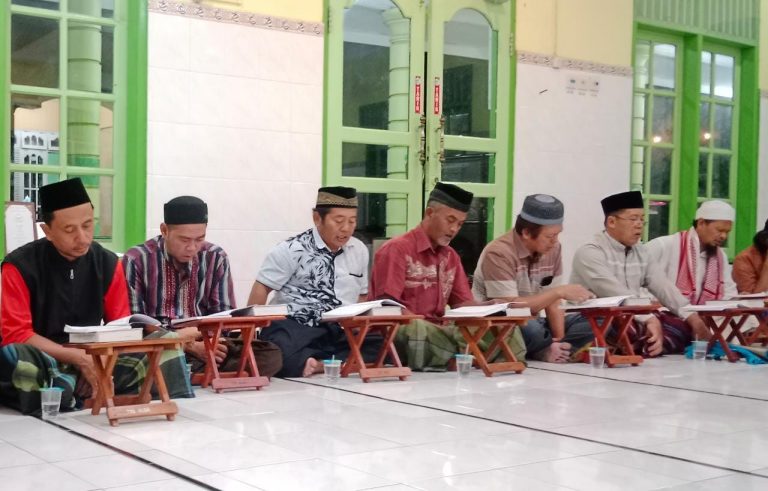 Suyitno: “Ora Kapok Ngaji, Masio Nek Salah Diguyu”