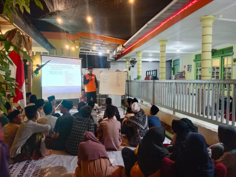 Tingkatkan Kepedulian Santri, Tpa Alba Adakan Diklat Menjadi Relawan Kepedulian Tpa Alba