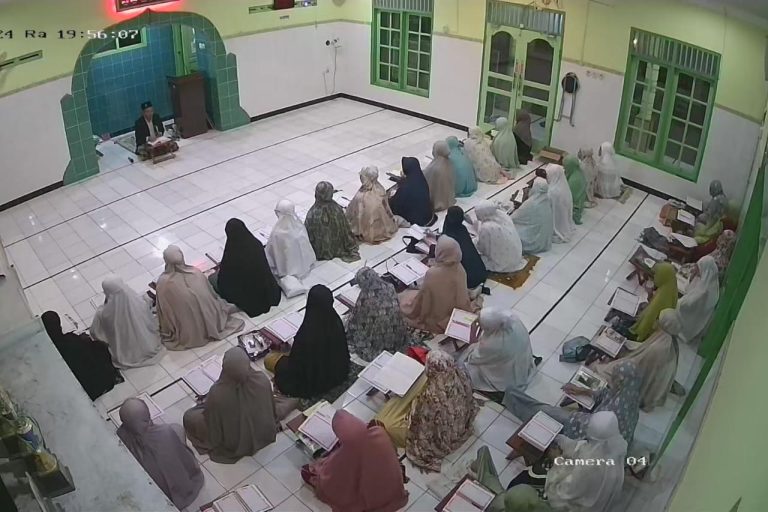 Kelas Ngaji Emak #1, Upaya TPA ALBA Berantas Buta Aksara Al Quran Pada Ibu-ibu