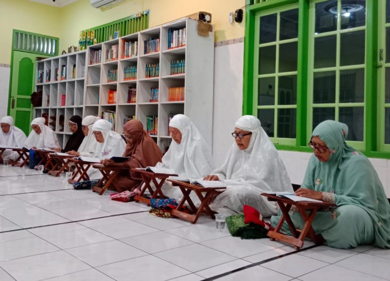 TPA ALBA Gelar Pertemuan ke-88 Kelas Ngaji Eyang Uti