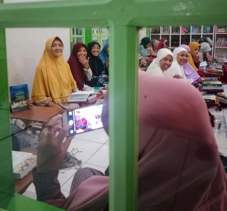 Tak Hanya Menyimpan Kenangan, Foto Bisa menjadi Media Dakwah