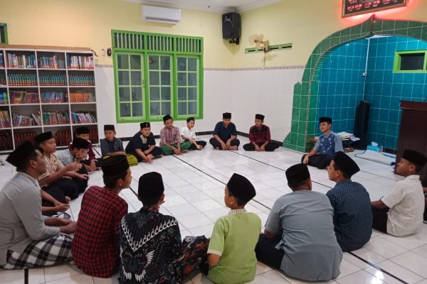 TPA ALBA Bekali Santri Quran Agar Bisa Adzan dengan Irama Nahawan