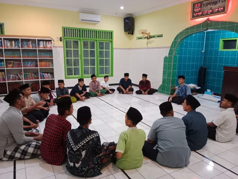 TPA ALBA Bekali Santri Quran Agar Bisa Adzan dengan Irama Nahawan