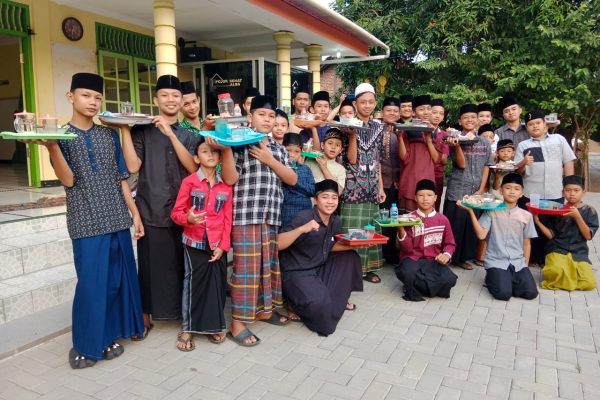 TPA ALBA Gelar Diklat Ladén untuk Santri