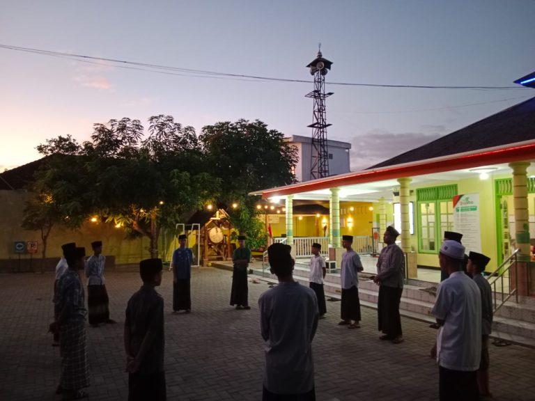 Lepas Subuh, TPA Alba Ajarkan Santrinya Adzan Irama Nahawan