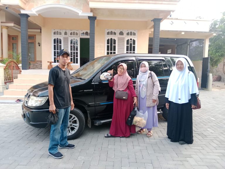 Tiga Jamaah Kelas Haji Umrah TPA ALBA Menyusul Vaksin Meningitis